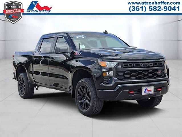 2024 Chevrolet Silverado 1500 Custom Trail Boss in Black — front three-quarter view